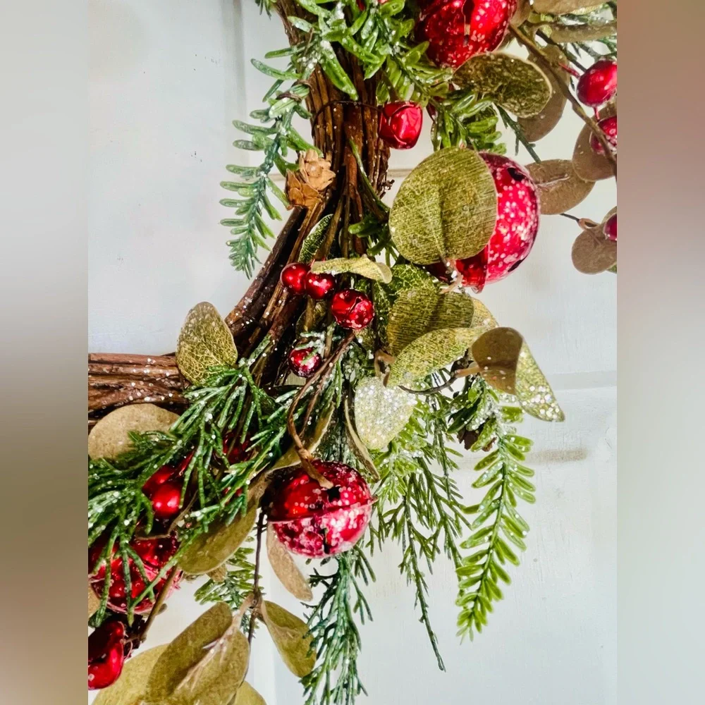 Resounding Cheer Wreath